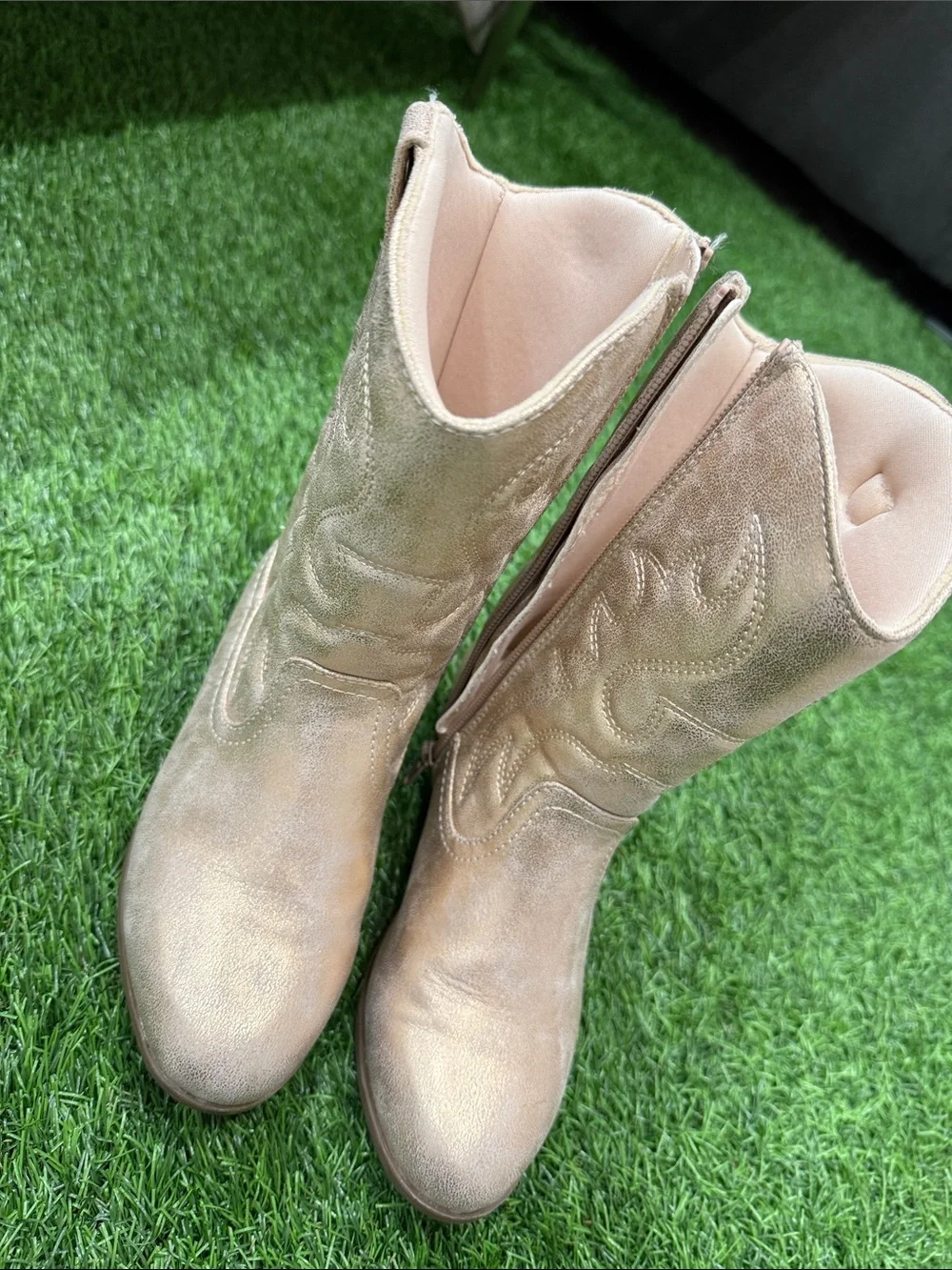 Girls rose gold Western Cowboy Boots - Pink